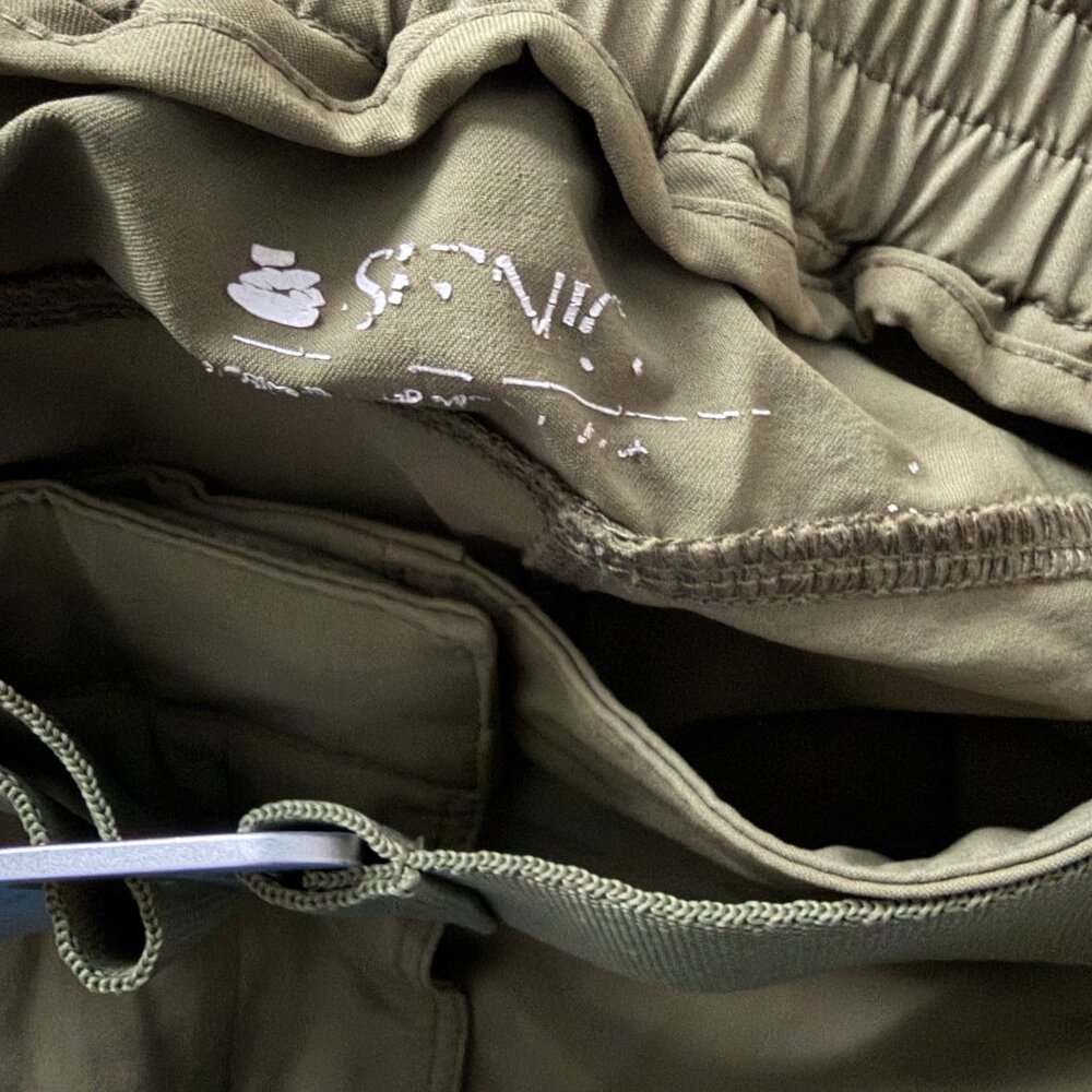 Seniq Trailmix Cargo Short in Camp - Picture 9 of 10